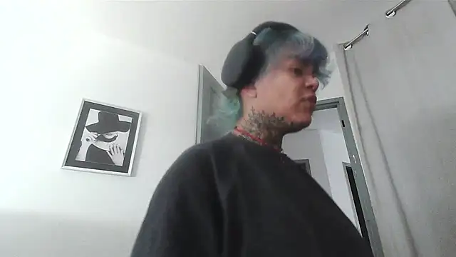 serena  vedette online show from 30, 10, 2025