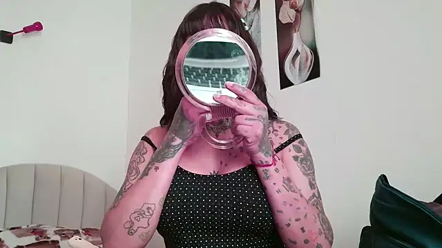 serena  vedette online show from 20, 5, 2026