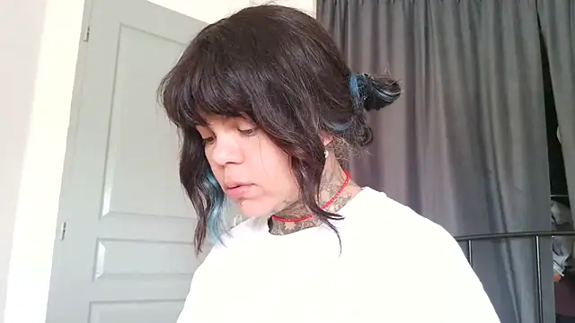 serena  vedette online show from 11, 4, 2026