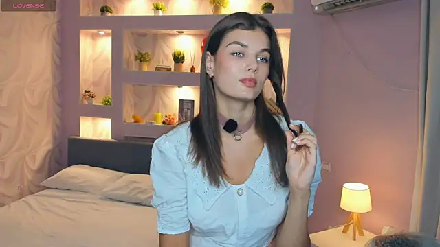 FloraDobb online show from 14, 9, 2025