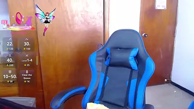 victoria adams07 online show from 3, 11, 2025