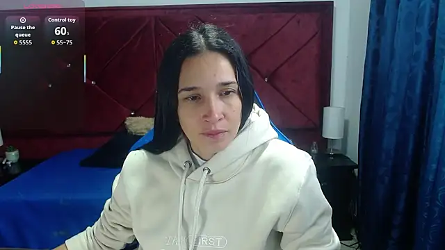 victoria adams07 online show from 2, 4, 2026