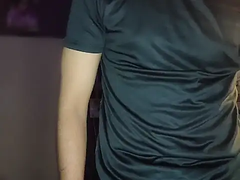 Snapshot of fit_boyxx chatting on 20, 9, 2025 fit boyxx online show from 20, 9, 2025