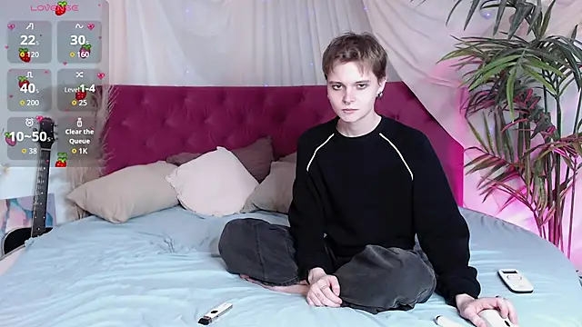 Snapshot of DemianEnglen chatting on 21, 11, 2025 DemianEnglen online show from 21, 11, 2025