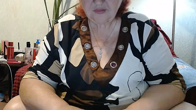 Snapshot of DeniseeRosea chatting on 11, 7, 2026 DeniseeRosea online show from 11, 7, 2026