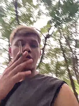 izan 20 online show from 13, 3, 2026