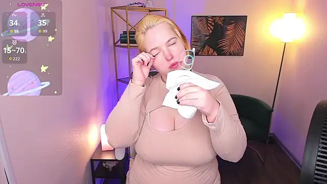 Manic pixie  online show from 15, 4, 2026