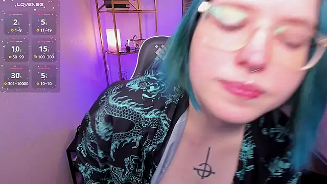 Manic pixie  online show from 25, 7, 2026