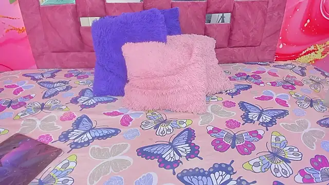 scarlett  evans  online show from 14, 2, 2026