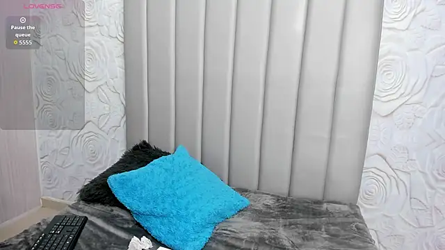 LindaHooker online show from 5, 2, 2026