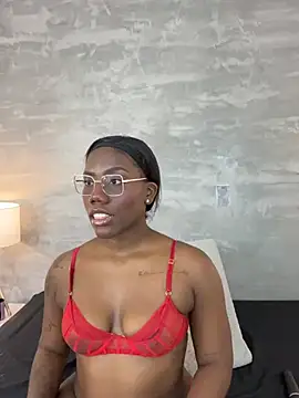 Snapshot of Alaia_Colins chatting on 12, 7, 2026 Alaia Colins online show from 12, 7, 2026