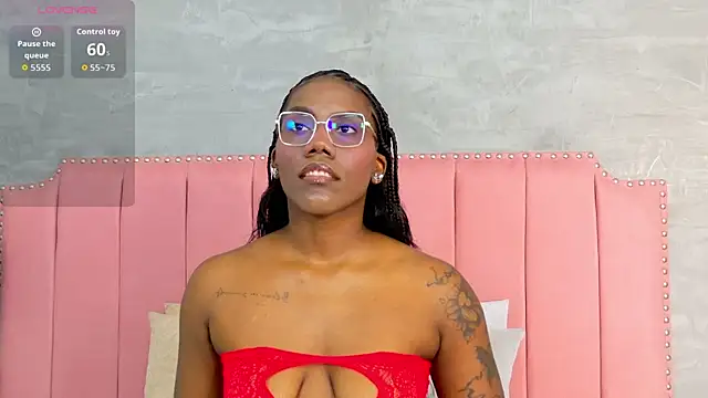 Alaia Colins online show from 27, 4, 2026