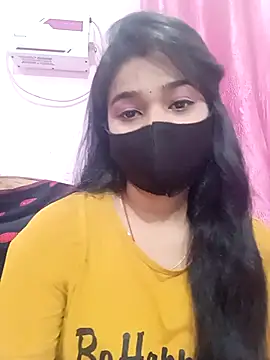 Snapshot of Simran-001 chatting on 10, 3, 2025 Simran-001 online show from 10, 3, 2025