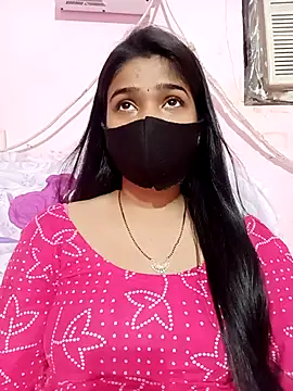 Snapshot of Simran-001 chatting on 9, 9, 2025 Simran-001 online show from 9, 9, 2025