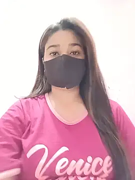 Snapshot of Simran-001 chatting on 8, 6, 2026 Simran-001 online show from 8, 6, 2026