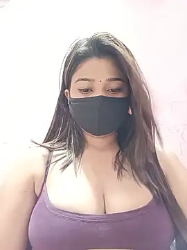 Snapshot of Simran-001 chatting on 25, 6, 2026 Simran-001 online show from 25, 6, 2026