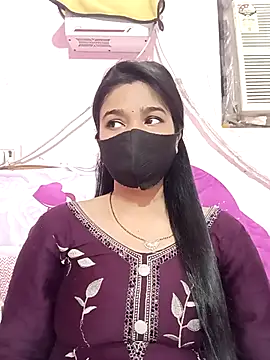 Snapshot of Simran-001 chatting on 26, 9, 2025 Simran-001 online show from 26, 9, 2025