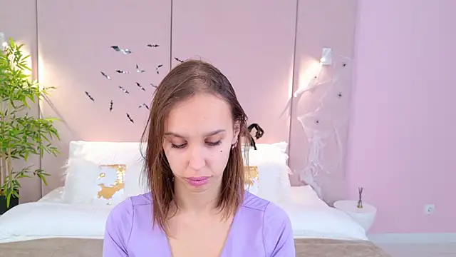 SandraTucker online show from 3, 11, 2025