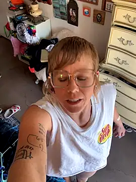 I am babydoll online show from 25, 10, 2025