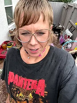 I am babydoll online show from 13, 10, 2025