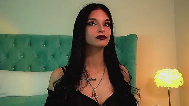 Snapshot of BeverlyMost chatting on 10, 5, 2026 BeverlyMost online show from 10, 5, 2026
