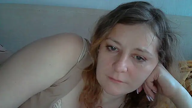 Snapshot of WriterInna44 chatting on 23, 2, 2025 WriterInna44 online show from 23, 2, 2025