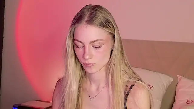 GabriellaOlsen online show from 25, 3, 2026