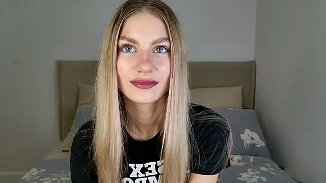 GabriellaOlsen online show from 3, 11, 2025