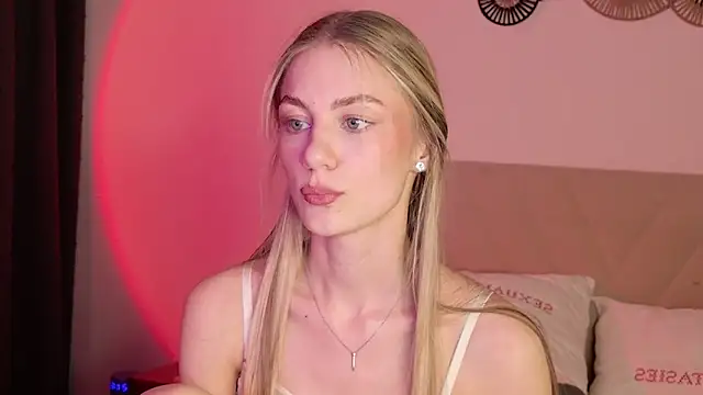 GabriellaOlsen online show from 26, 3, 2026