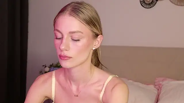 Snapshot of GabriellaOlsen chatting on 12, 5, 2026 GabriellaOlsen online show from 12, 5, 2026