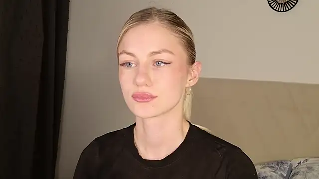 GabriellaOlsen online show from 16, 2, 2026