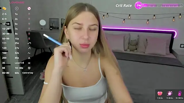 Snapshot of AureliaBliss_ chatting on 12, 7, 2026 AureliaBliss online show from 12, 7, 2026