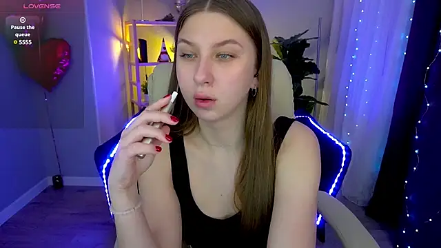 AureliaBliss  online show from 25, 2, 2025