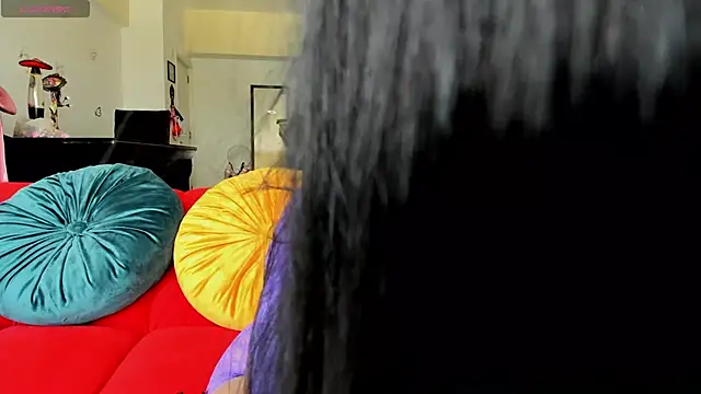 willow boobs online show from 27, 9, 2025