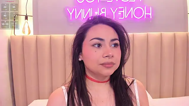 Naomymonroe  online show from 23, 2, 2026