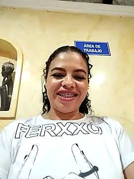 Snapshot of Ariana-07 chatting on 28, 2, 2025 Ariana-07 online show from 28, 2, 2025