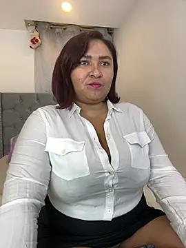 Snapshot of KarlaWild chatting on 26, 2, 2025 KarlaWild online show from 26, 2, 2025