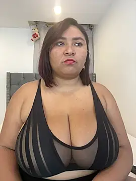 Snapshot of KarlaWild chatting on 23, 2, 2025 KarlaWild online show from 23, 2, 2025