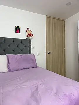 KarlaWild online show from 5, 12, 2025