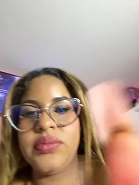 Snapshot of alibellsex chatting on 8, 11, 2025 alibellsex online show from 8, 11, 2025