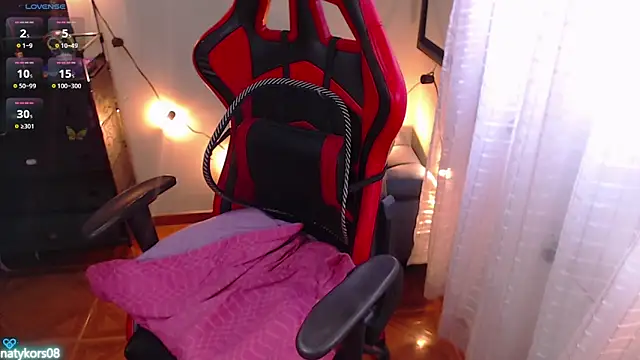 natyk m online show from 11, 3, 2026