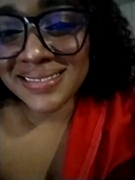 RoxieLewis online show from 13, 3, 2025