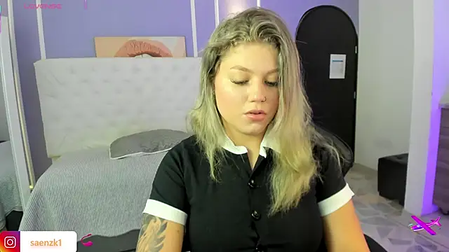 alaia greyy online show from 6, 10, 2025