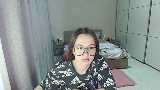 singletrouble online show from 8, 4, 2026