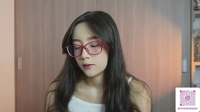 sophi lii online show from 18, 4, 2026