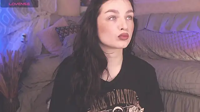 BritneyBarker online show from 10, 3, 2025