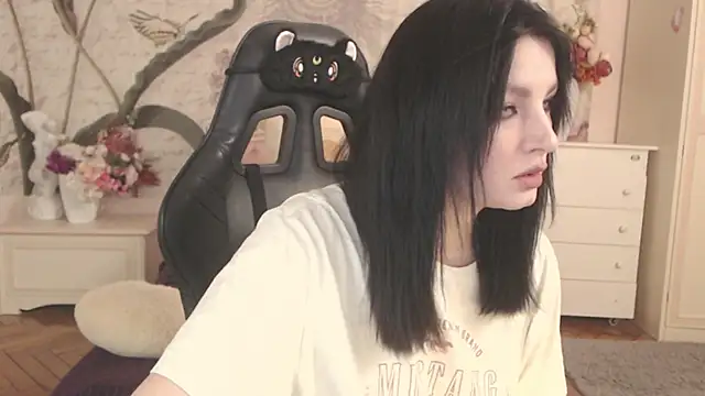 BritneyBarker online show from 9, 2, 2026