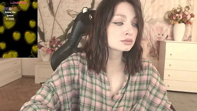 BritneyBarker online show from 4, 10, 2025