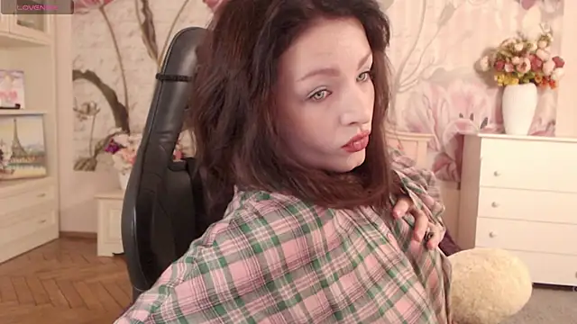 BritneyBarker online show from 20, 9, 2025