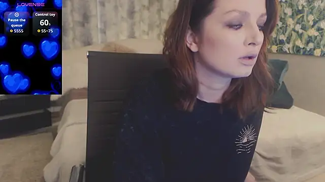 Snapshot of BritneyBarker chatting on 18, 6, 2026 BritneyBarker online show from 18, 6, 2026